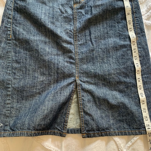Esprit Lightweight Jean Skirt - Picture 7 of 7